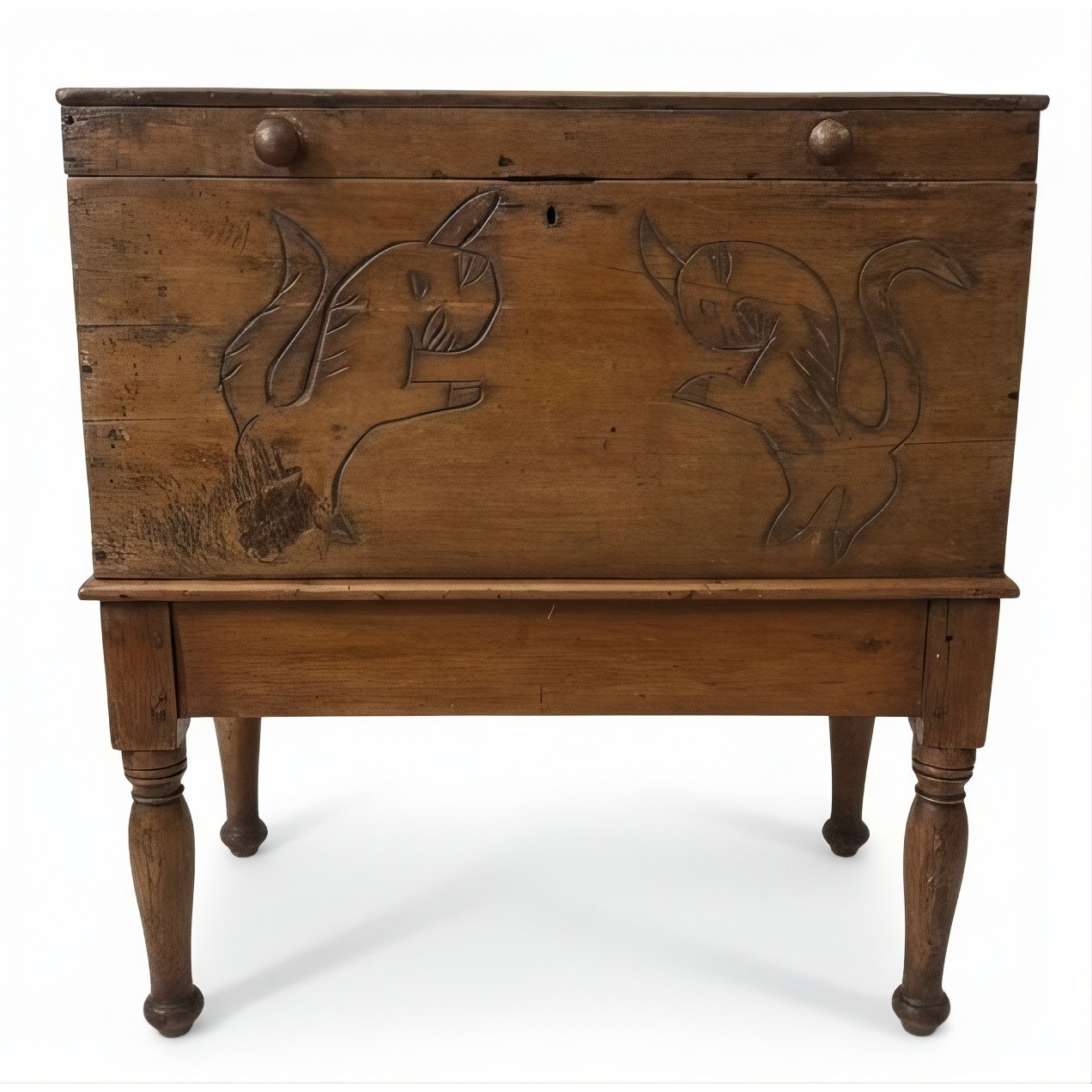 C21-18 Cofre Antiguo con Talla de Estilo Popular (Folk Art) sobre Patas Torneadas - Imagen 2